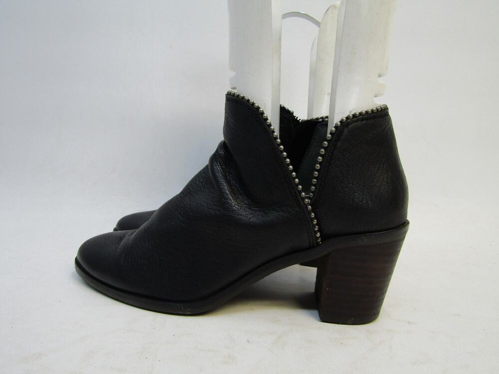 Lucky Brand Womens Size 6 M Black Leather Zip Studded Ankle Fashion Boots Bootie